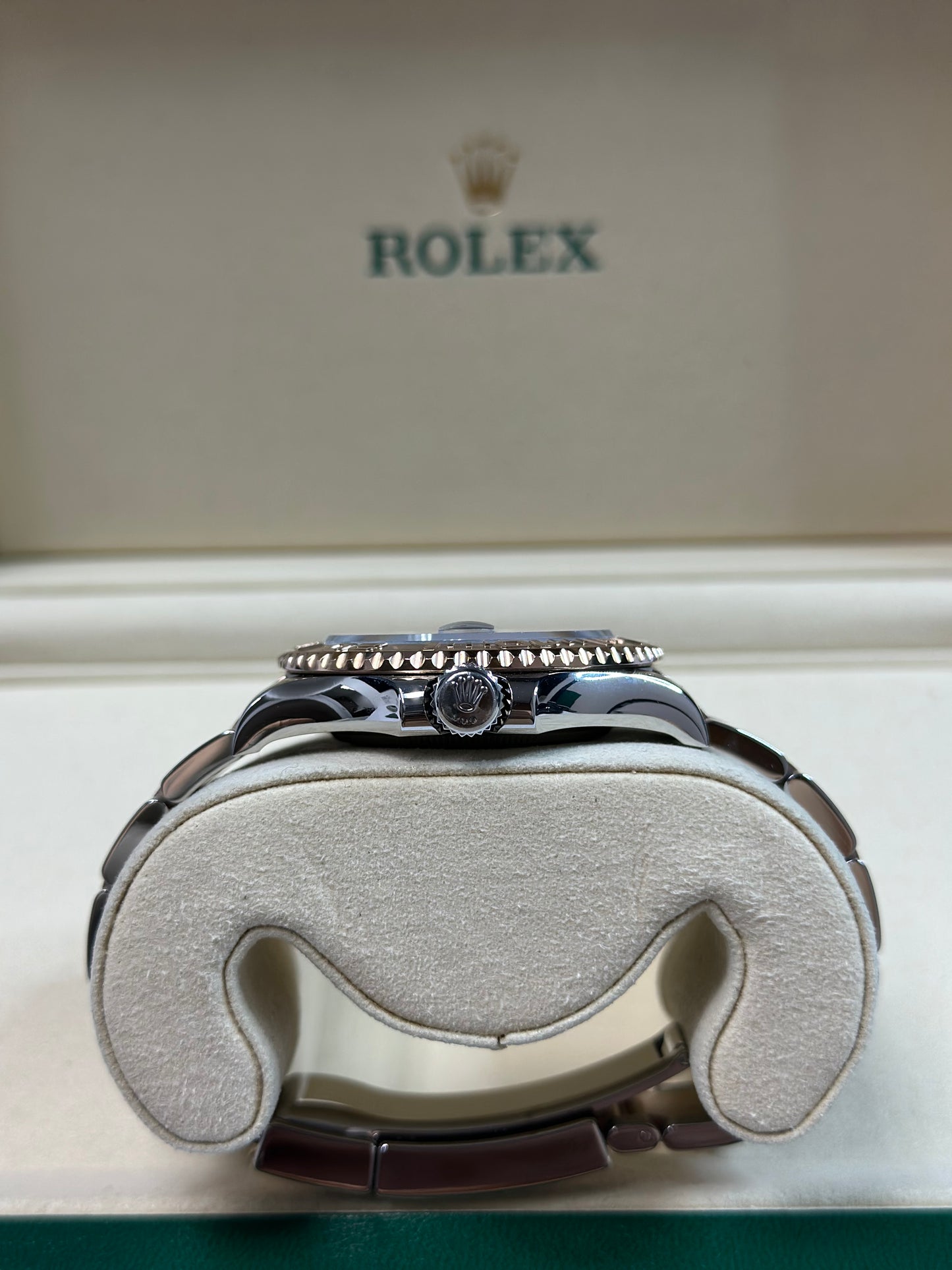 Rolex Yacht-Master Chocolate Dial on Oyster 126621 Papers 2022