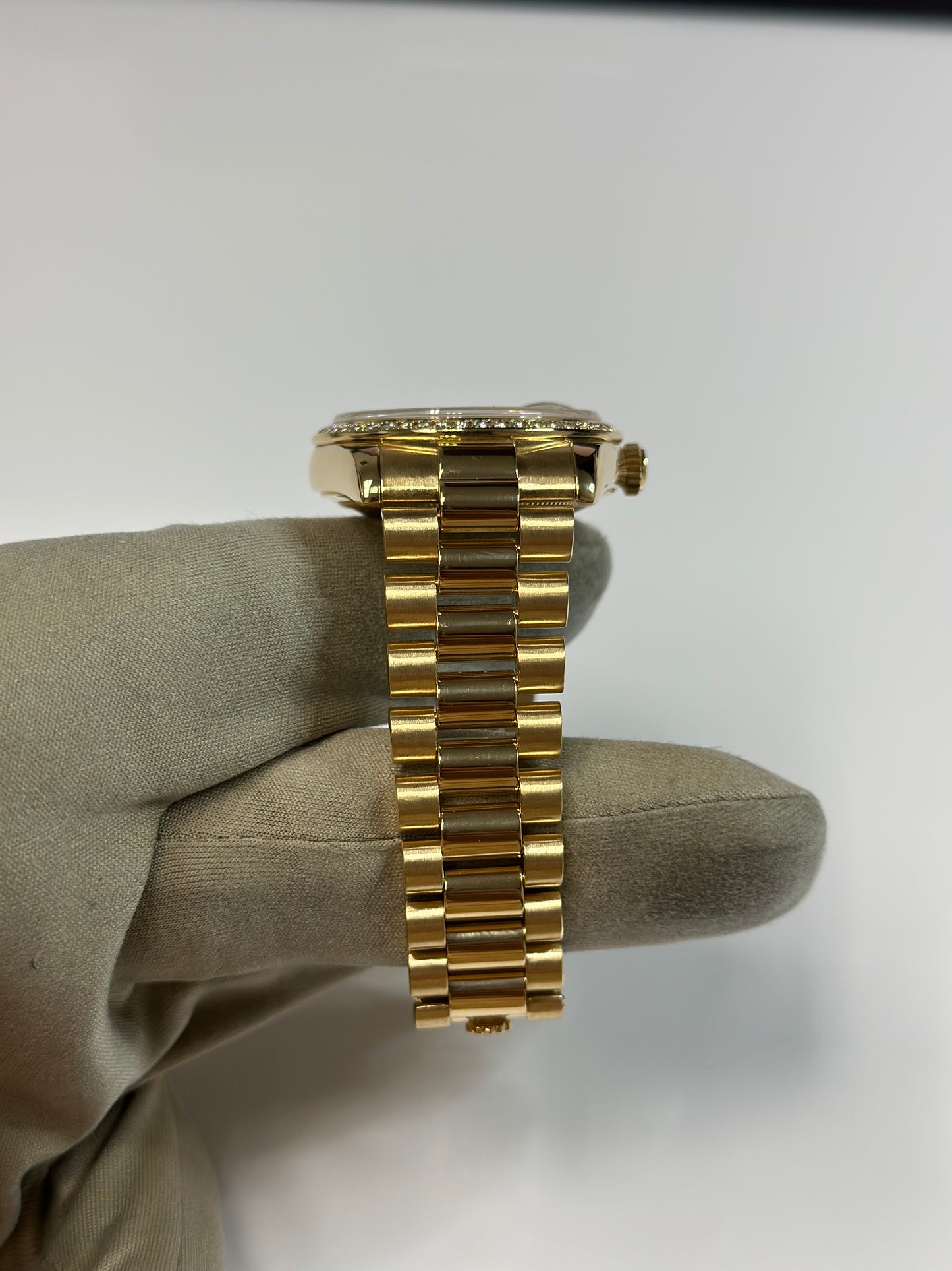 Rolex Day-Date 36 Champagne Jubilee Diamond Dial on President 118348 Papers 2008
