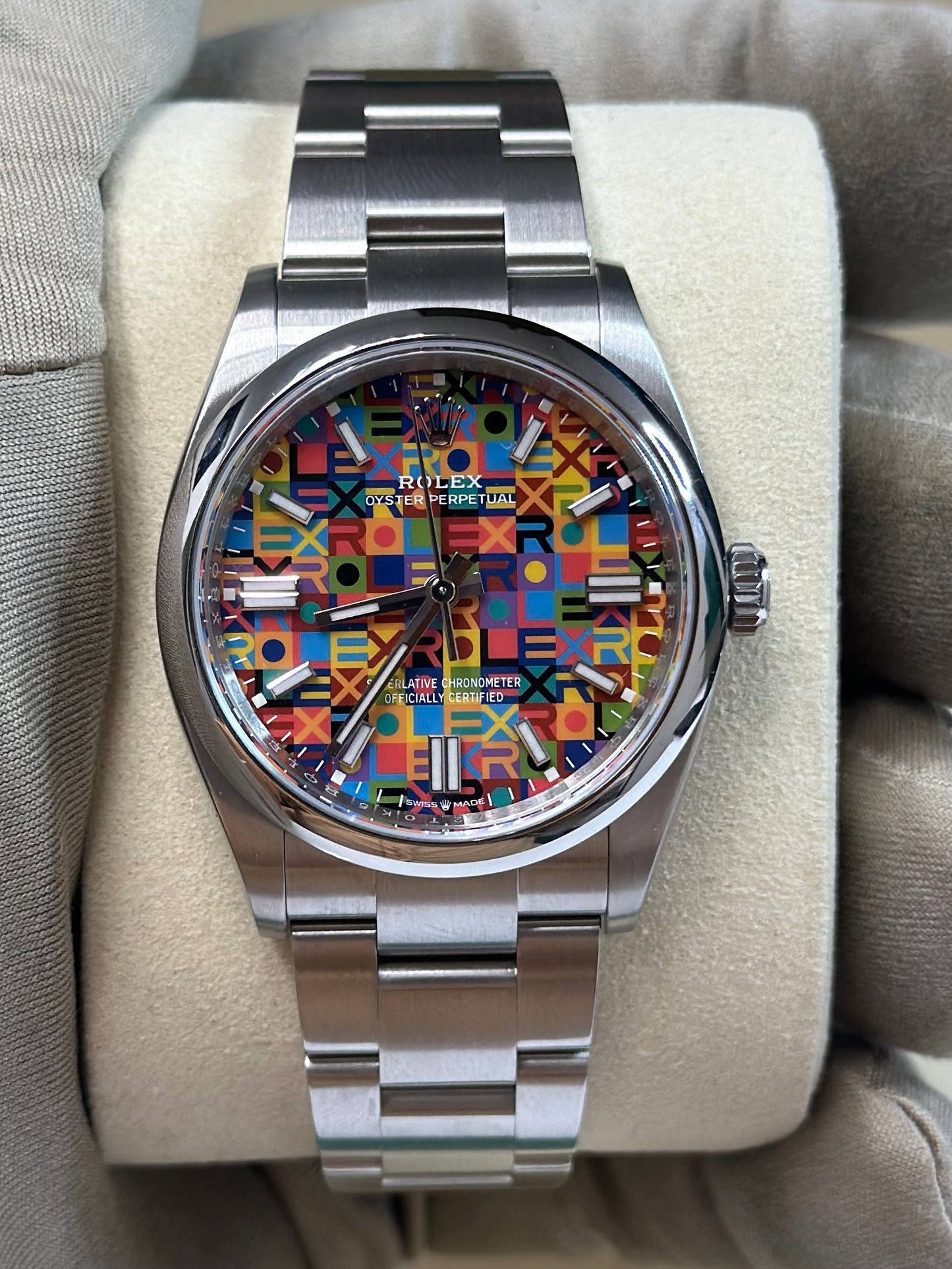Rolex Oyster Perpetual 36 celebration Dial on Oyster 126000 Papers 2026