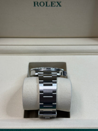 Rolex Submariner Black Dial on Oyster 126610LN Papers 2026