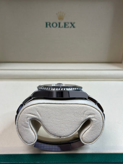 Rolex Submariner Black Dial on Oyster 126610LN Papers 2026
