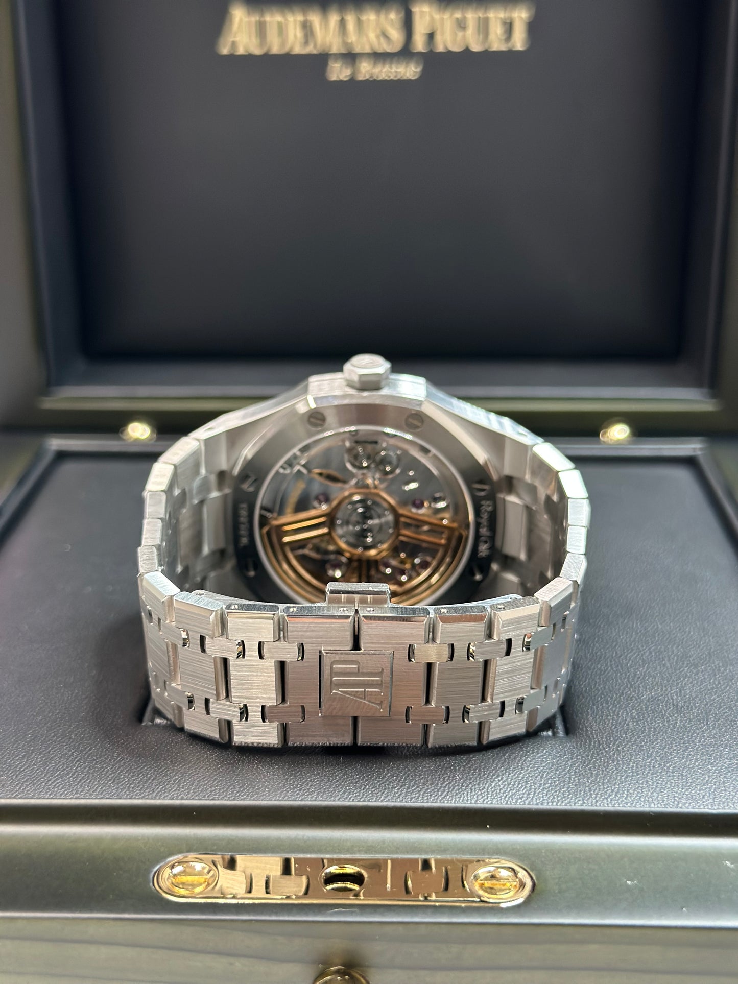 Audemars Piguet Royal Oak Selfwinding Grey Dial on Bracelet 15510ST.OO.1320ST.10 Papers 2026