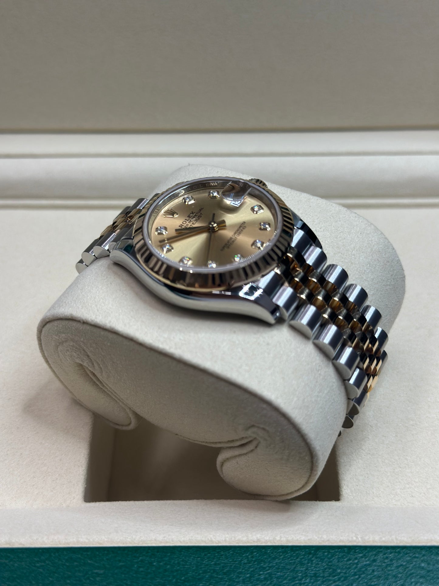 Rolex Datejust 31 Champagne Diamond Dial on Jubilee 278273 Papers 2026