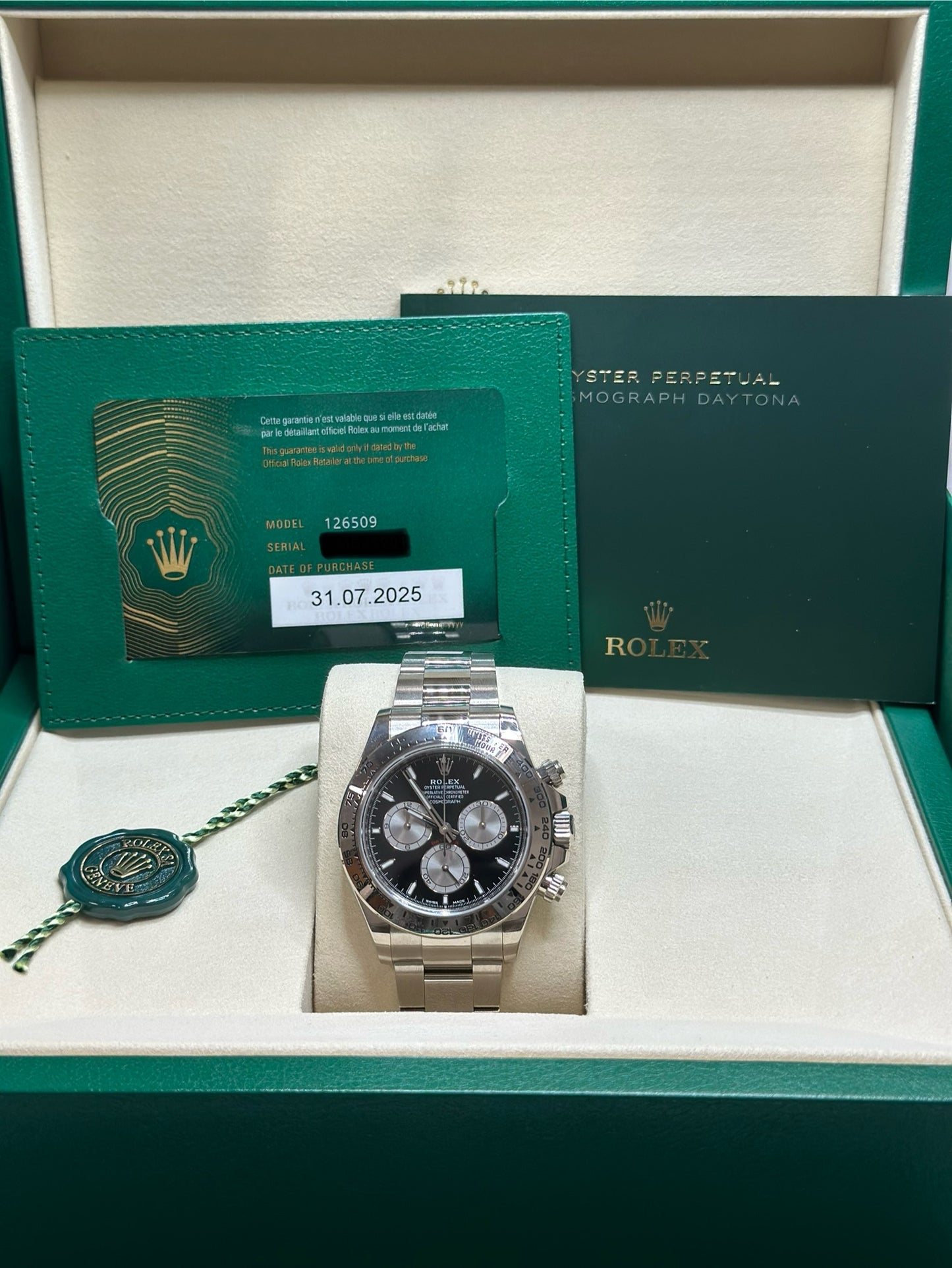 Rolex Daytona Black And Steel Index Dial on Oyster 126509 Complete 2025
