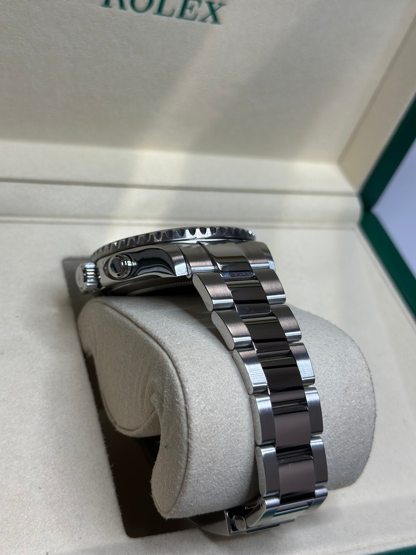 Rolex Yacht-Master II Matt White Dial on Oyster 116680 Card 2017