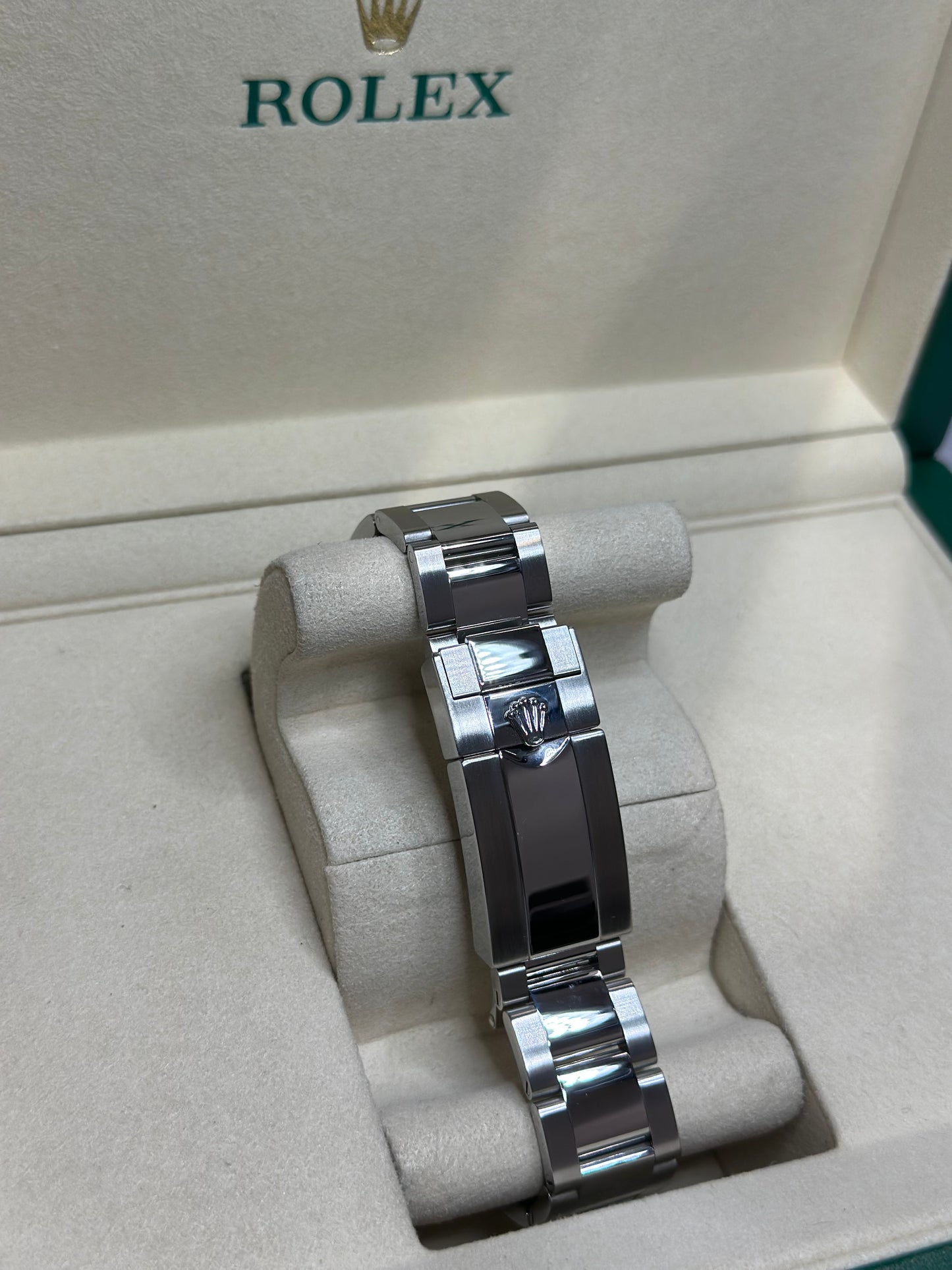 Rolex Yacht-Master II Matt White Dial on Oyster 116680 Card 2017