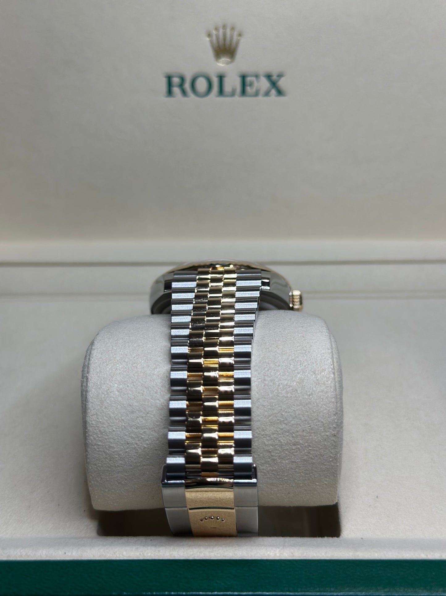 Rolex Datejust 36 Slate Roman Dial on Jubilee 126233 Complete 2026