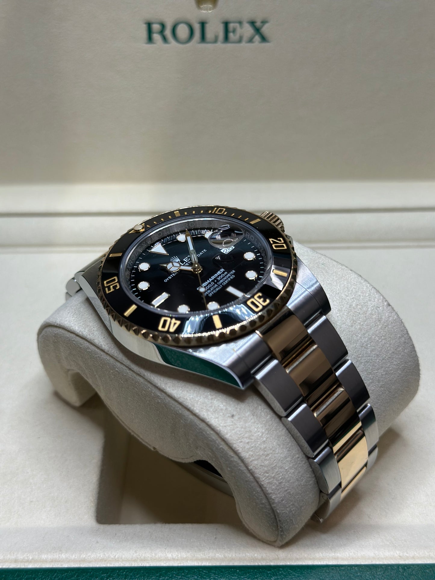 Rolex Submariner Black Dial on Oyster 126613LN Card 2020