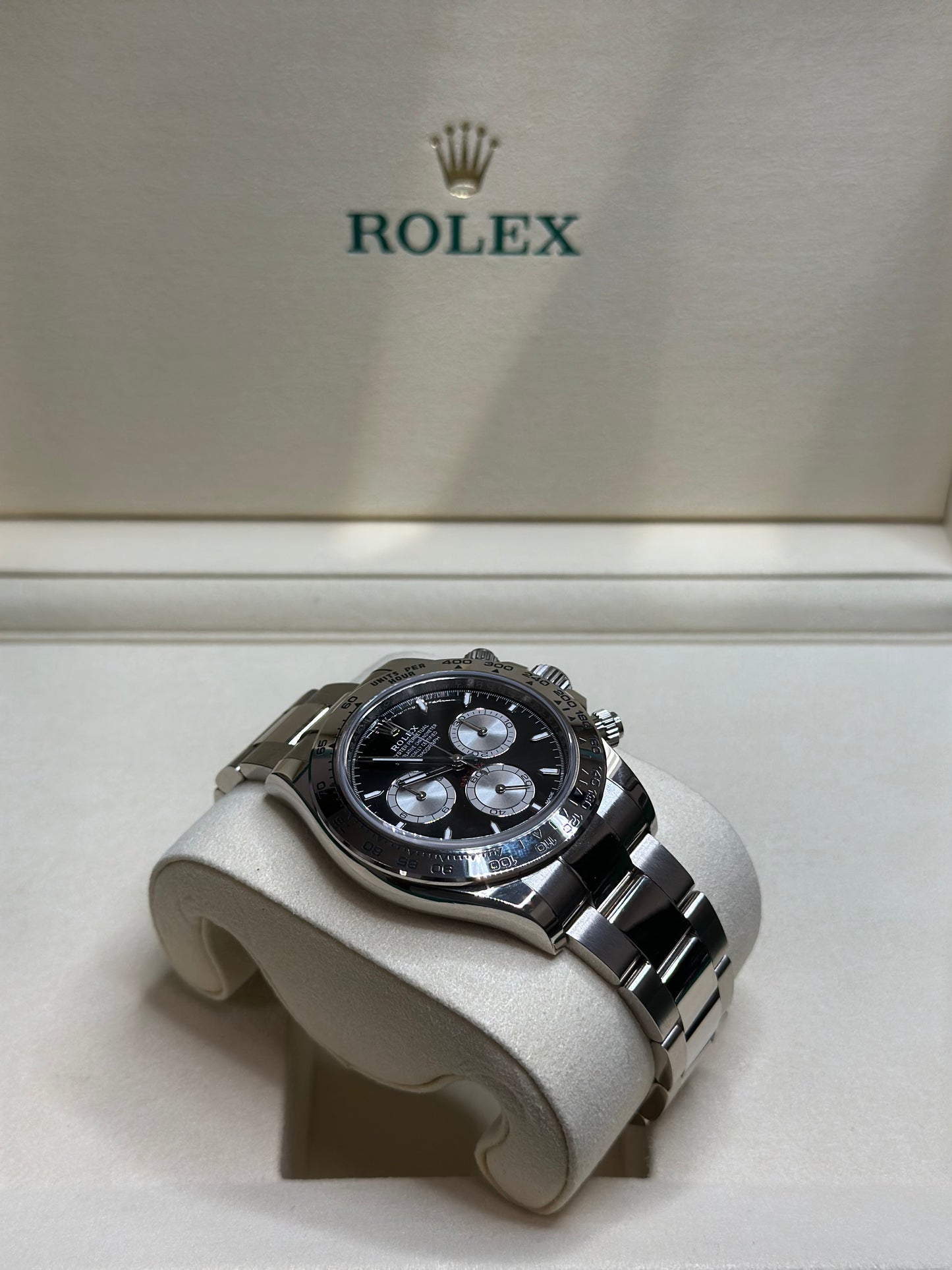 Rolex Daytona Black And Steel Index Dial on Oyster 126509 Complete 2025